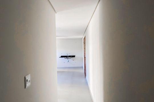 Corredor de apartamento à venda com 2 quartos, 42m² em Cidade Patriarca, São Paulo
