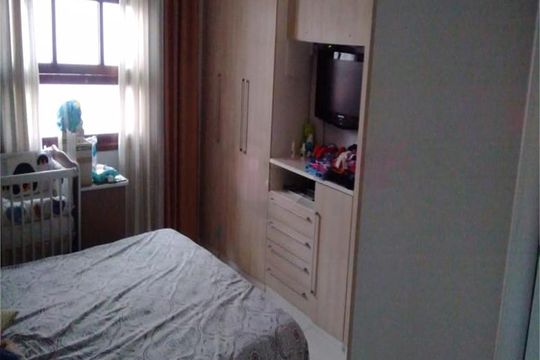 Casa à venda com 4 quartos, 300m² em Cidade Líder, São Paulo