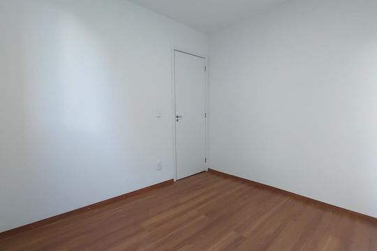Quarto 1 de apartamento para alugar com 2 quartos, 44m² em Chácaras Tubalina e Quartel, Uberlândia