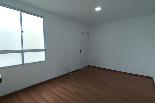 Sala de apartamento para alugar com 2 quartos, 44m² em Chácaras Tubalina e Quartel, Uberlândia