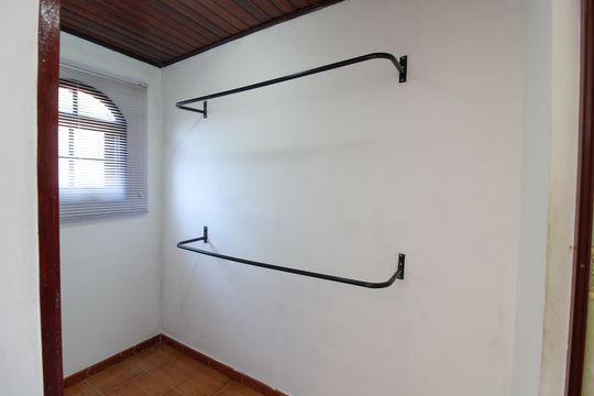 Closet do quarto 3 de casa de condomínio à venda com 3 quartos, 150m² em Jardim Alvorada (Butantã), São Paulo