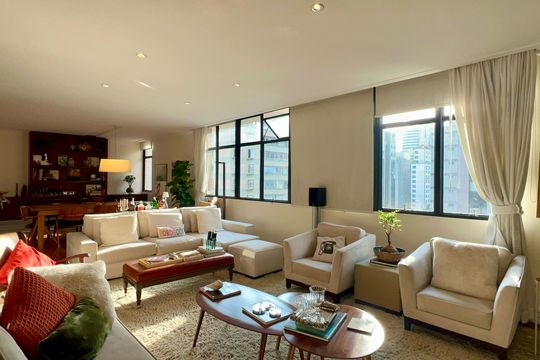 Apartamento à venda com 3 quartos, 165m² em Cerqueira César, São Paulo