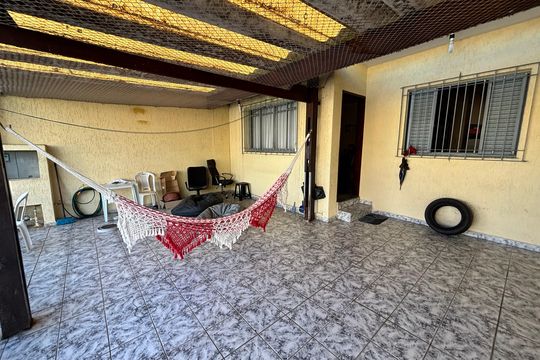 Garagem de casa à venda com 2 quartos, 175m² em Cidade Patriarca, São Paulo
