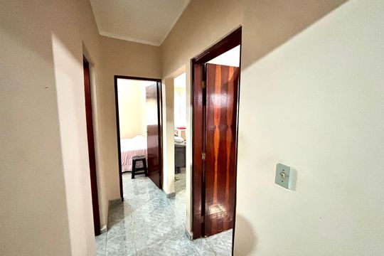 Corredor de casa à venda com 2 quartos, 175m² em Cidade Patriarca, São Paulo