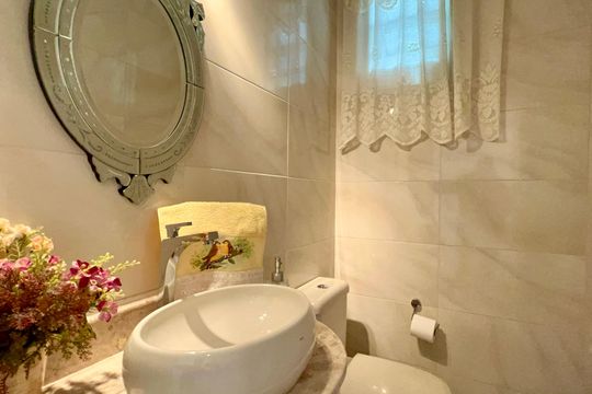 Lavabo de apartamento para alugar com 2 quartos, 150m² em Jardim Paulista, São Paulo