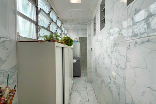 Área de Serviço de apartamento para alugar com 2 quartos, 150m² em Jardim Paulista, São Paulo