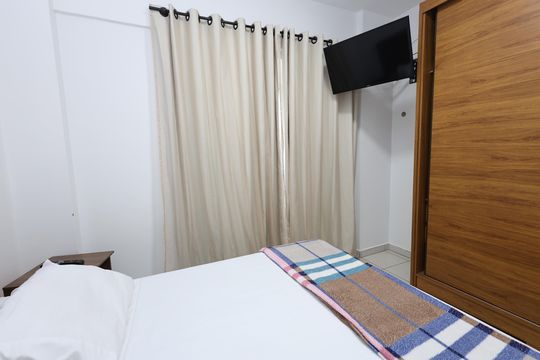 Quarto 2 de apartamento à venda com 2 quartos, 68m² em Parque Amazonia, Goiânia