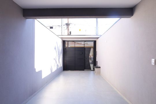 Garagem de casa à venda com 3 quartos, 153m² em Jardim Nossa Senhora do Carmo, São Paulo