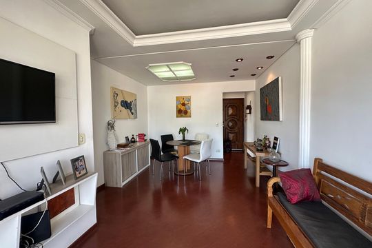 Sala de apartamento à venda com 2 quartos, 67m² em Vila Boa Vista, Barueri