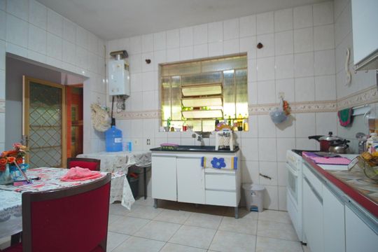 Cozinha de casa à venda com 2 quartos, 100m² em Santa Rosa de Lima, Porto Alegre