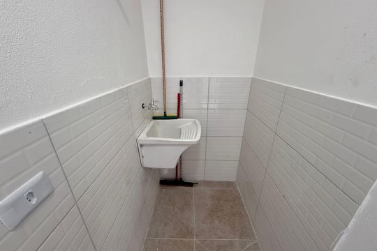 Área de Serviço de apartamento para alugar com 1 quarto, 55m² em Jardim Casablanca, São Paulo