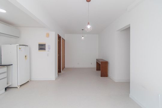 Sala de apartamento à venda com 2 quartos, 67m² em Cidade Baixa, Porto Alegre