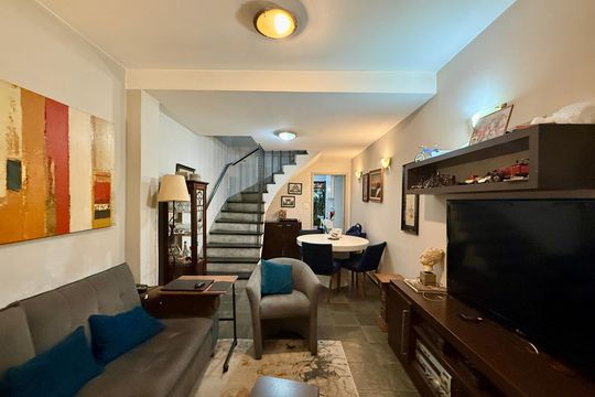 Sala de casa à venda com 2 quartos, 80m² em Santo Amaro, São Paulo