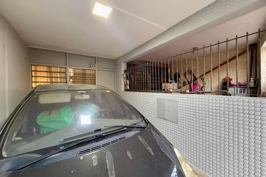 Garagem de casa à venda com 2 quartos, 80m² em Santo Amaro, São Paulo