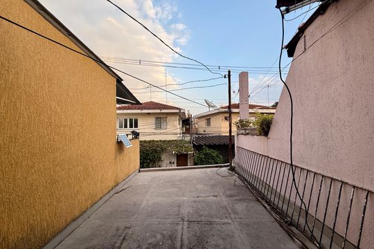 Vista Quarto 1 de casa à venda com 2 quartos, 80m² em Santo Amaro, São Paulo