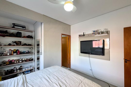 Suíte 1 de casa à venda com 2 quartos, 278m² em Vila Santa Terezinha, São Bernardo do Campo
