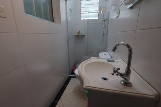 Banheiro da Suíte 2 de casa à venda com 3 quartos, 275m² em Vila Antonieta, São Paulo