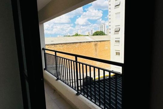 Varanda de kitnet/studio à venda com 1 quarto, 31m² em Perdizes, São Paulo