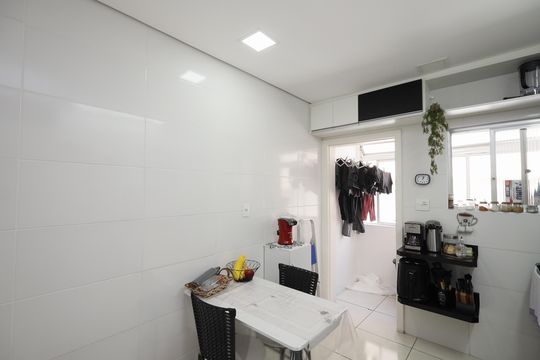 Cozinha - Armários de apartamento à venda com 2 quartos, 66m² em Vila Mazzei, São Paulo