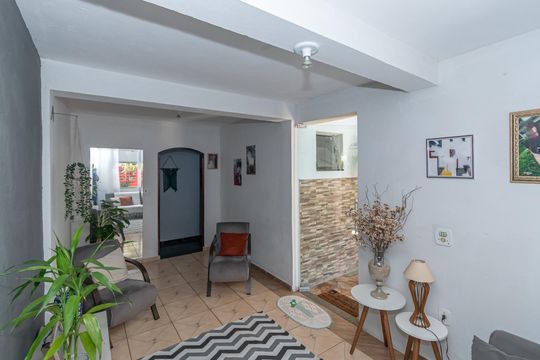 Casa para alugar com 5 quartos, 190m² em Parque Orestes Ongaro, Sumaré