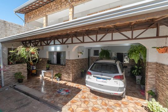 Garagem de casa para alugar com 5 quartos, 190m² em Parque Orestes Ongaro, Sumaré