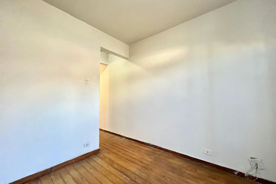Quarto 1 de casa à venda com 2 quartos, 65m² em Vila Guarani (Z Sul), São Paulo