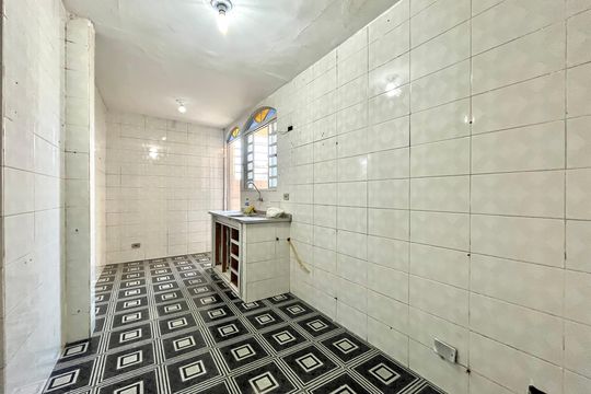 Cozinha de casa à venda com 2 quartos, 65m² em Vila Guarani (Z Sul), São Paulo