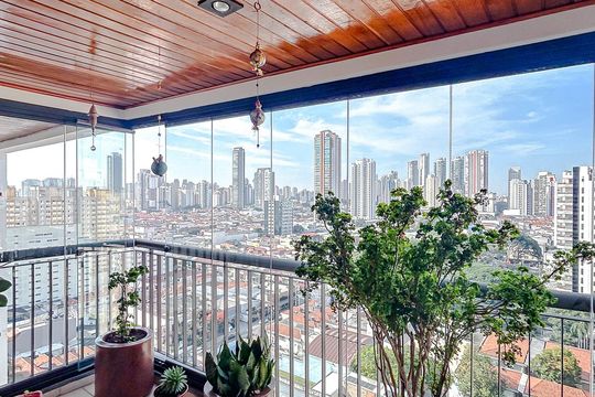 Varanda de apartamento à venda com 4 quartos, 125m² em Vila Gomes Cardim, São Paulo