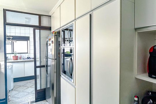 Cozinha de apartamento à venda com 4 quartos, 125m² em Vila Gomes Cardim, São Paulo