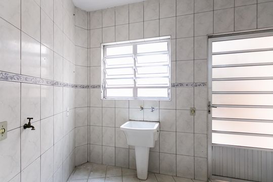 Área de Serviço  de casa para alugar com 3 quartos, 130m² em Itaim Paulista, São Paulo