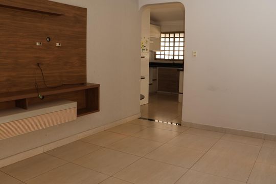 Sala de TV de casa para alugar com 3 quartos, 300m² em Residencial Mansoes Paraiso, Goiânia