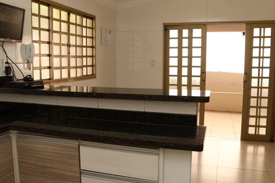 Cozinha de casa para alugar com 3 quartos, 300m² em Residencial Mansoes Paraiso, Goiânia