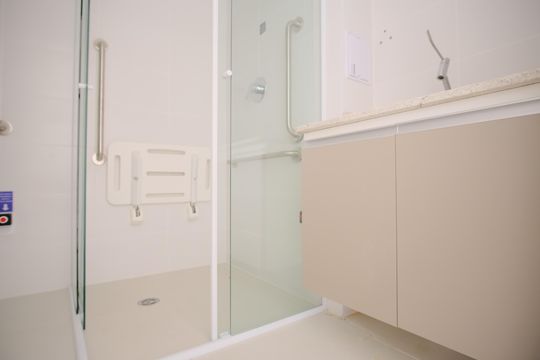 Banheiro de kitnet/studio à venda com 1 quarto, 29m² em Tatuapé, São Paulo
