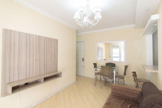 Sala de apartamento para alugar com 2 quartos, 127m² em Medianeira, Porto Alegre