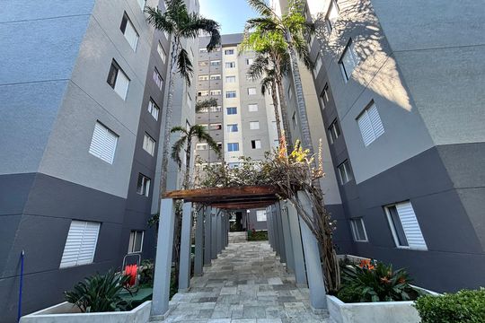 Fachada de apartamento à venda com 2 quartos, 43m² em Vila Talarico, São Paulo