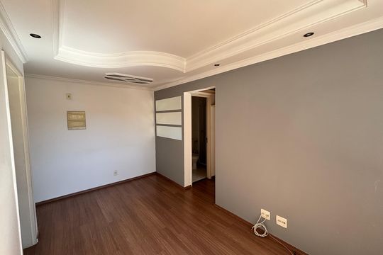 Sala de apartamento à venda com 2 quartos, 43m² em Vila Talarico, São Paulo