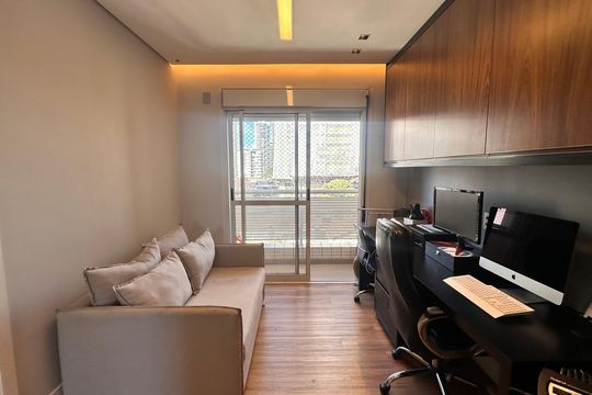 Escritório de apartamento à venda com 4 quartos, 234m² em Itaim Bibi, São Paulo