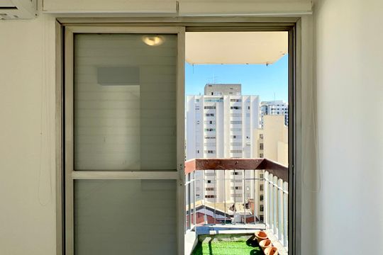 Sacada de kitnet/studio à venda com 1 quarto, 28m² em Jardim Paulista, São Paulo