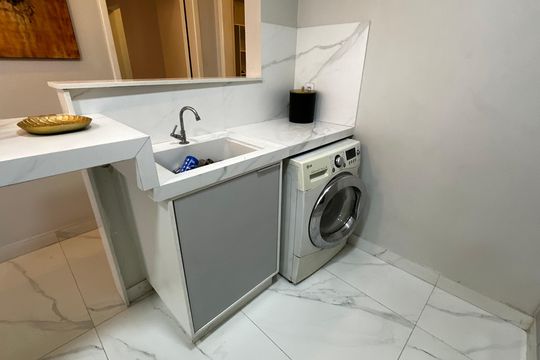 Área de Serviço de casa para alugar com 2 quartos, 100m² em Recreio dos Bandeirantes, Rio de Janeiro