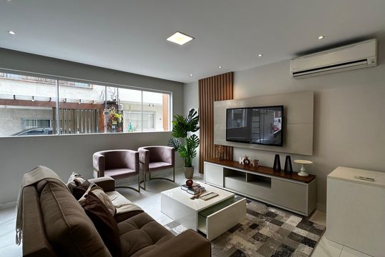 Sala de casa para alugar com 2 quartos, 100m² em Recreio dos Bandeirantes, Rio de Janeiro