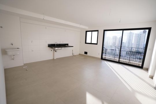 Apartamento à venda com 2 quartos, 74m² em Setor Bueno, Goiânia