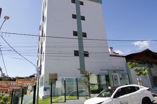 Fachada de apartamento à venda com 3 quartos, 73m² em Camargos, Belo Horizonte