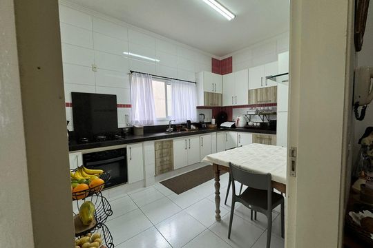 Cozinha de casa à venda com 3 quartos, 185m² em Horto Santo Antonio, Jundiaí