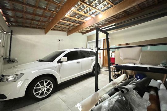 Garagem de casa à venda com 3 quartos, 150m² em Vila Santa Catarina, São Paulo