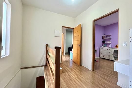 Corredor de casa à venda com 3 quartos, 150m² em Vila Santa Catarina, São Paulo