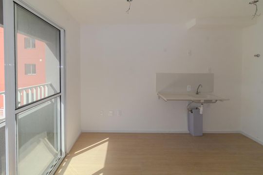 Quarto de kitnet/studio para alugar com 1 quarto, 18m² em Jardim Imperador (zona Leste), São Paulo