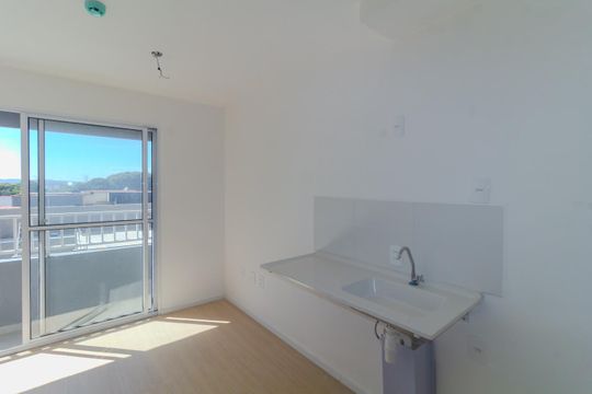 Cozinha de kitnet/studio para alugar com 1 quarto, 18m² em Jardim Imperador (zona Leste), São Paulo
