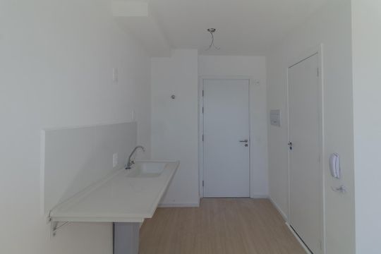 Cozinha de kitnet/studio para alugar com 1 quarto, 18m² em Jardim Imperador (zona Leste), São Paulo