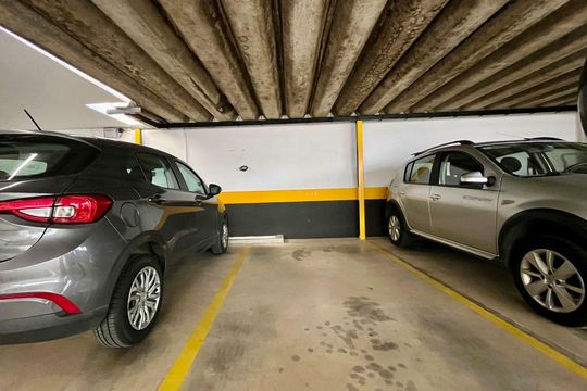 Garagem de apartamento à venda com 1 quarto, 50m² em Centro, Campinas