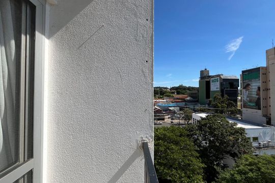 Sacada de apartamento à venda com 1 quarto, 50m² em Centro, Campinas